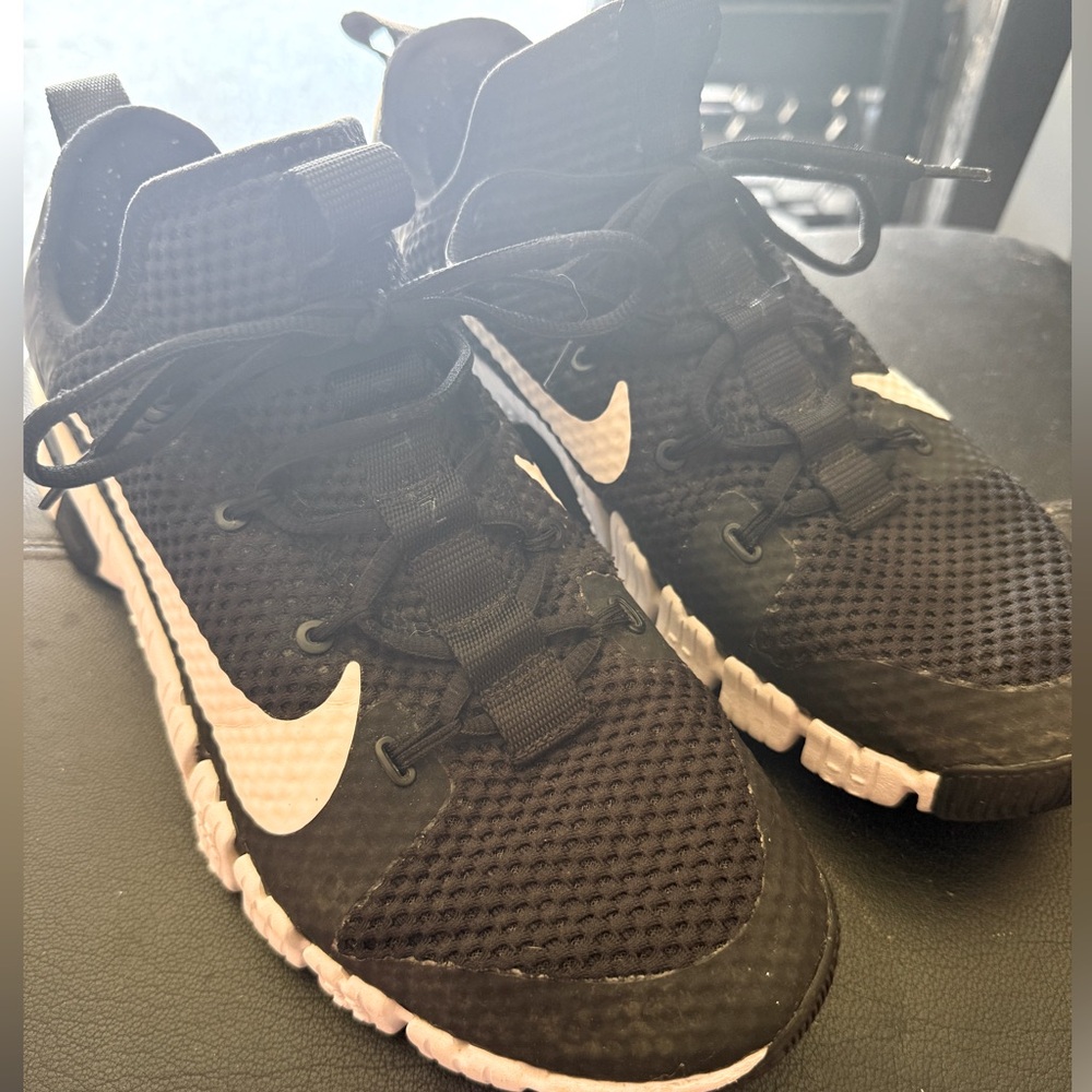 Nike Metacons